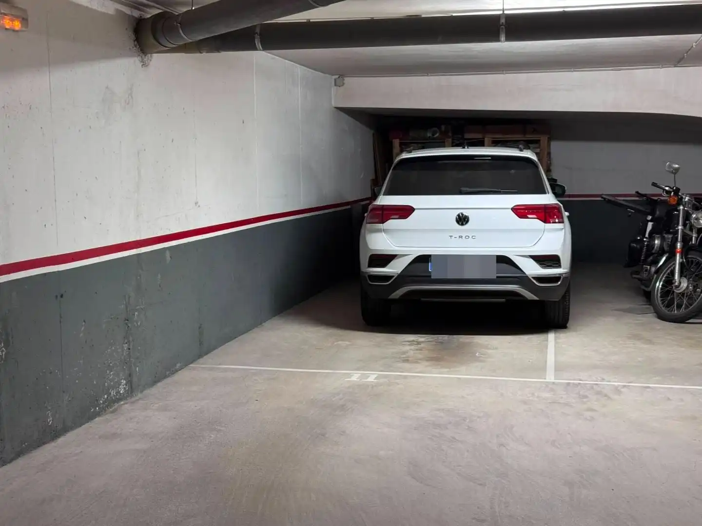 Parkplatz von Wohnung zum Verkauf in Breda mit Klimaanlage, Heizung und Terrasse