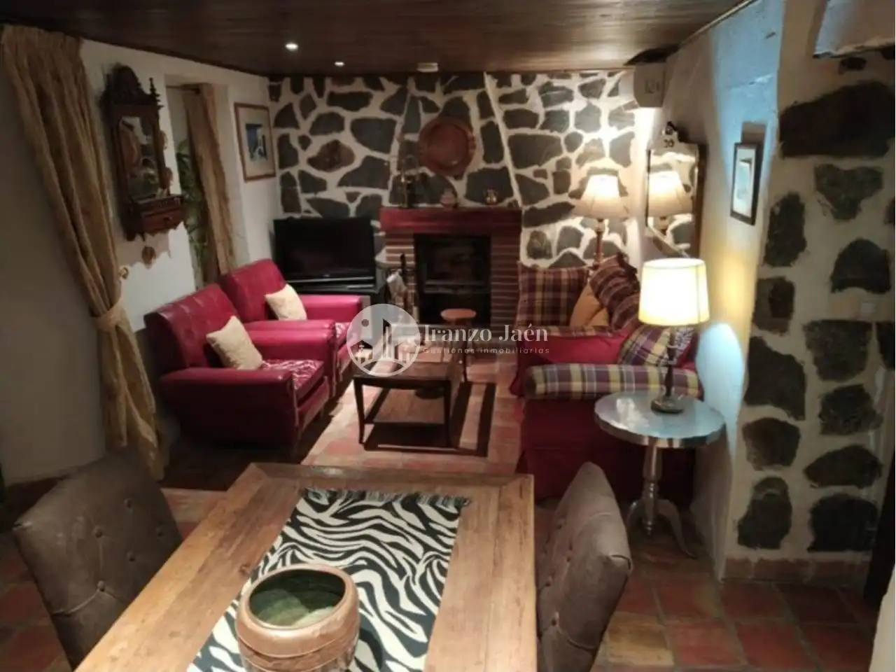 House with garden for sale in Pegalajar