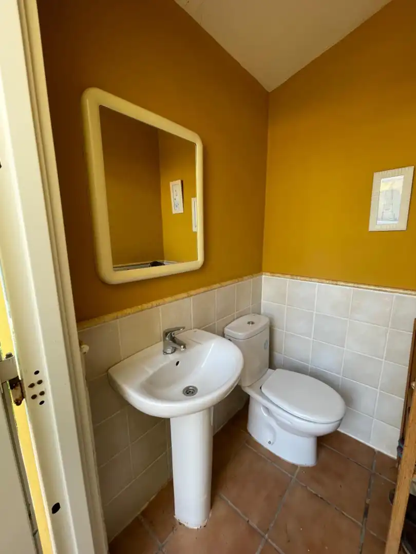 Baño de Casa o chalet en venta en Llíria con Jardín privado, Terraza y Piscina