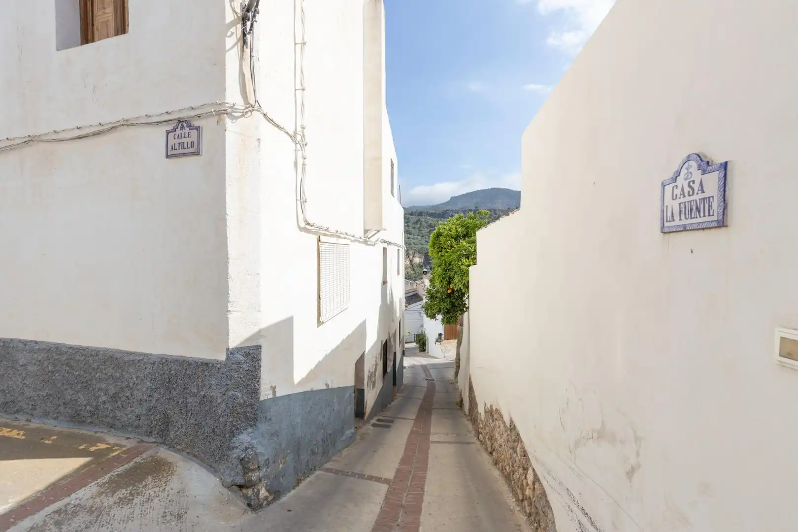 Vista exterior de Casa o chalet en venta en Albuñuelas con Terraza