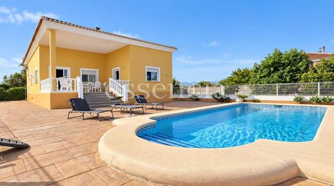 Villa en Oliva  playa urbanización Canyaes