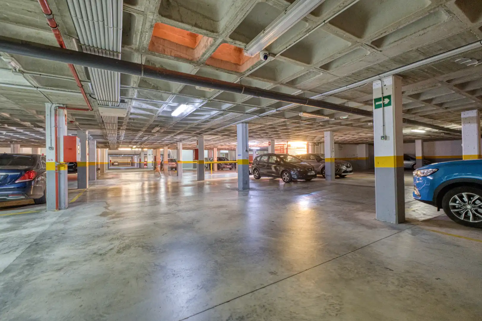 Parking de Piso en venta en Villajoyosa / La Vila Joiosa con Terraza, Horno y Piscina comunitaria