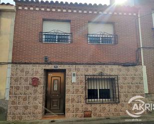 Exterior view of House or chalet for sale in San Martín de Montalbán