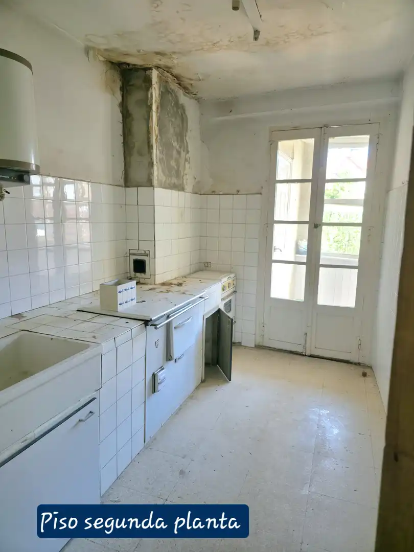 Küche von Wohnung zum Verkauf in Aguilar de Campoo mit Privatgarten