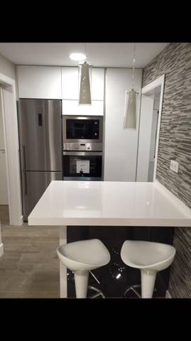 Piso en Venta en Avenida Al-Andalus en Barriada de Andalucía - Ardila