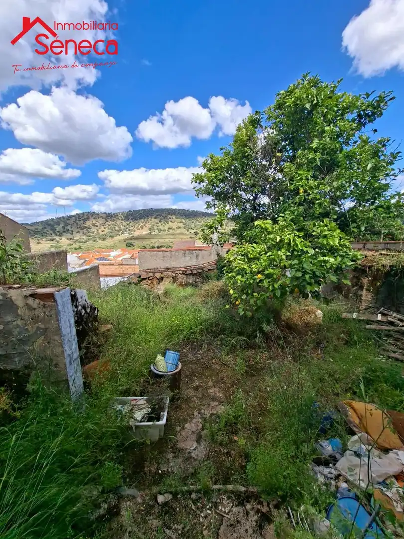 Casa adosada en venta en Villanueva del Rey con Jardín privado y Trastero