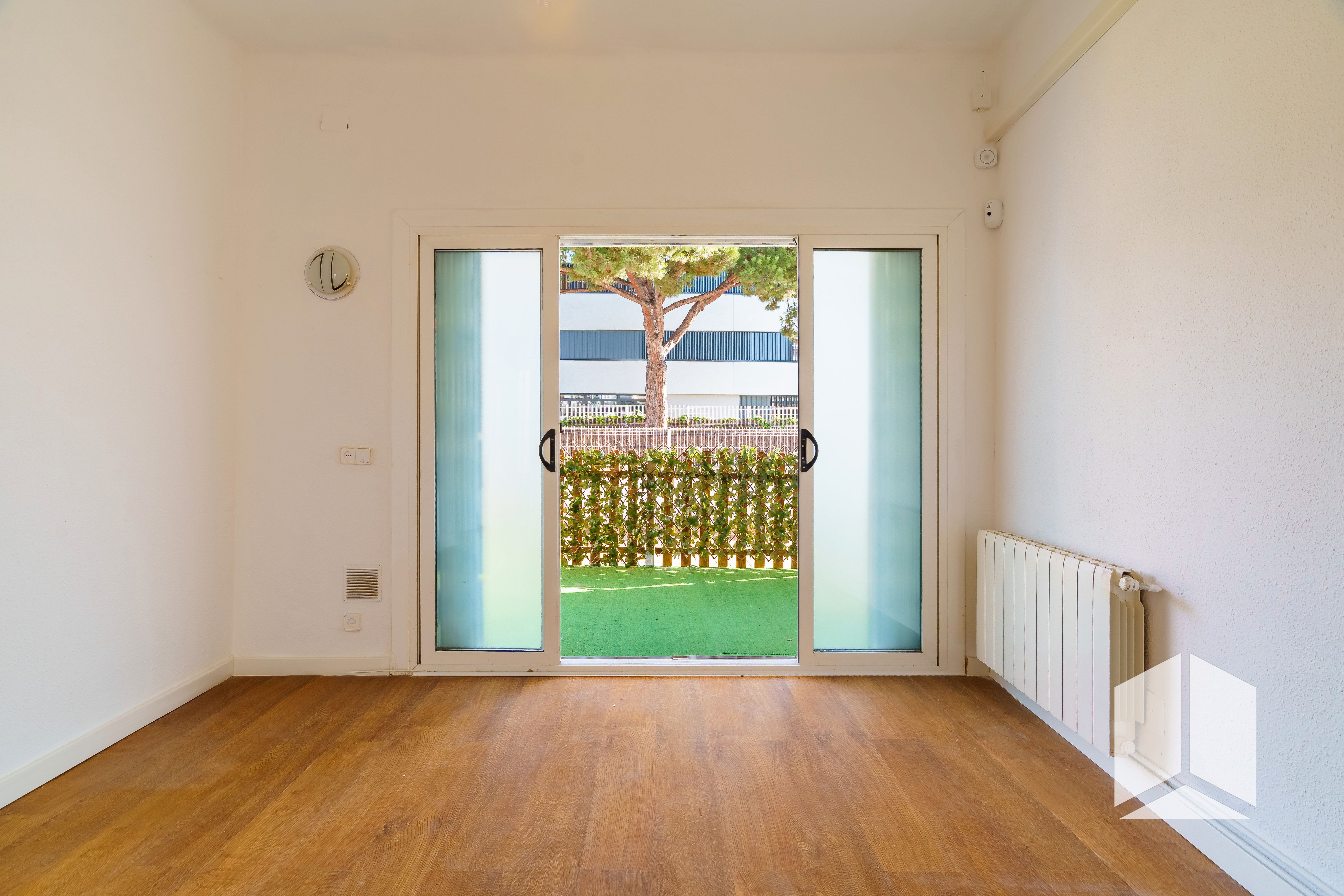 Planta baja for sale in Castelldefels  with Balcony