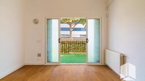 Foto 3 de Planta baixa en venda a Granvia - Mar, Castelldefels