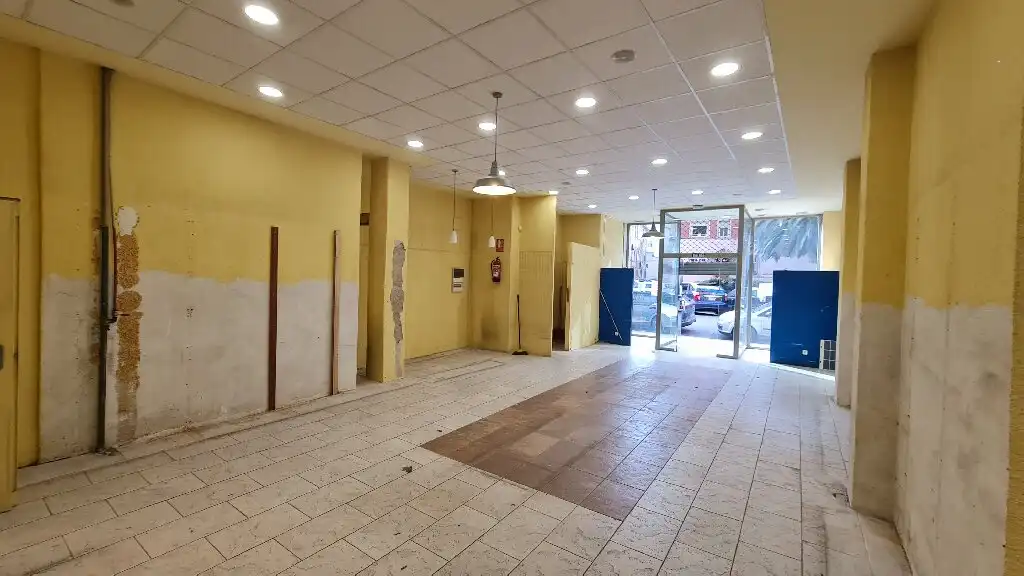Local de alquiler en  Logroño con Aire acondicionado