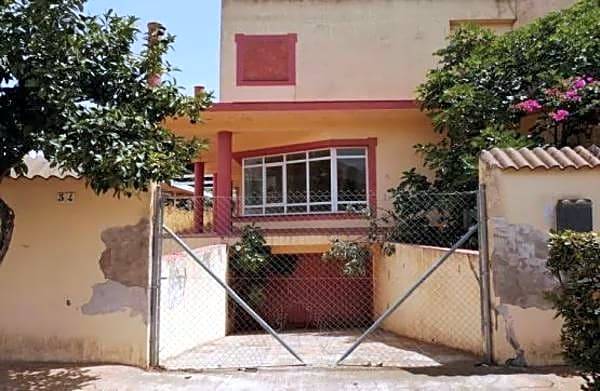 Casa-chalet en Venta en Torrequinto