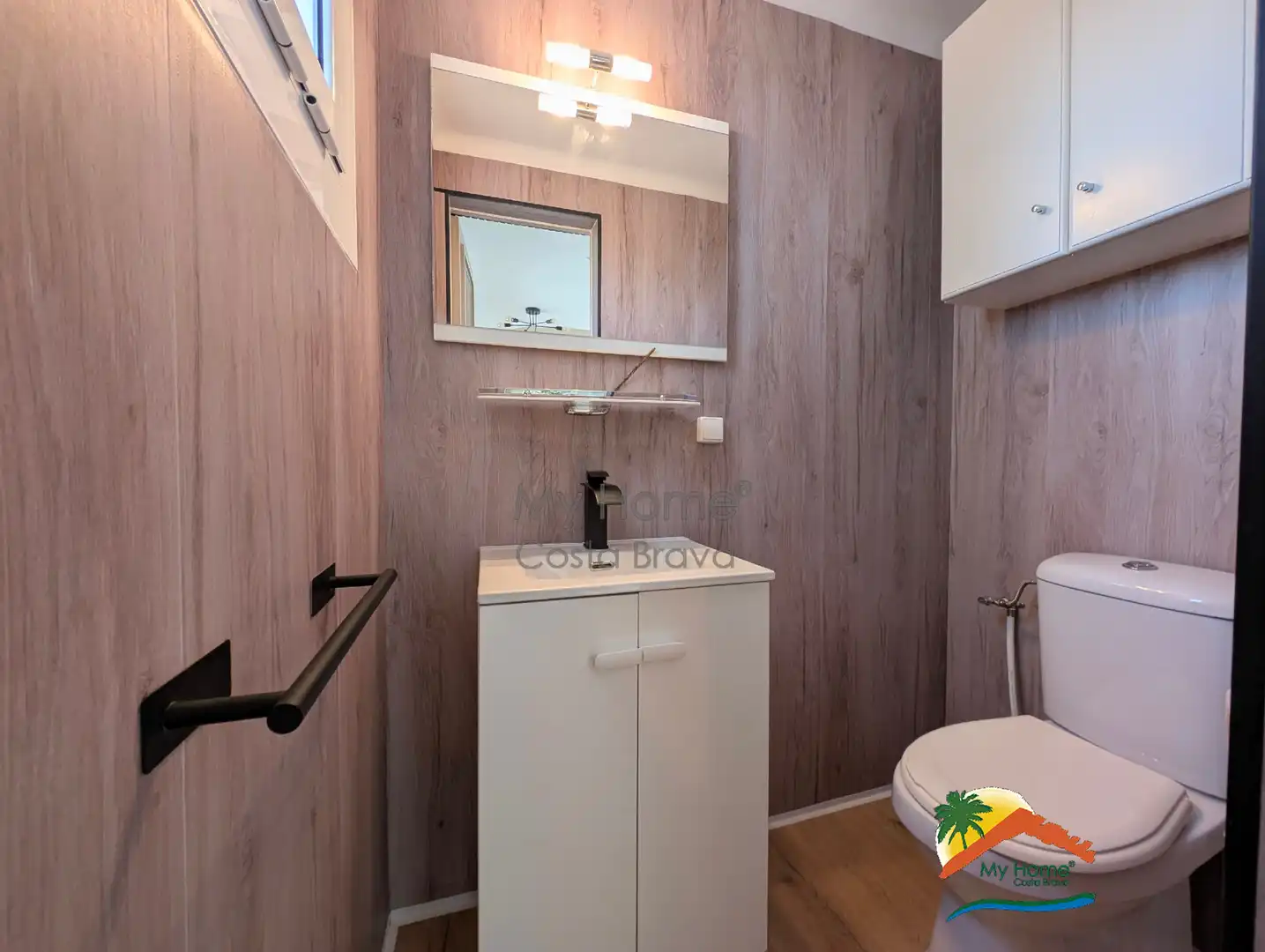 Bany de Casa o xalet en venda en Lloret de Mar amb Aire condicionat, Calefacció i Jardí privat