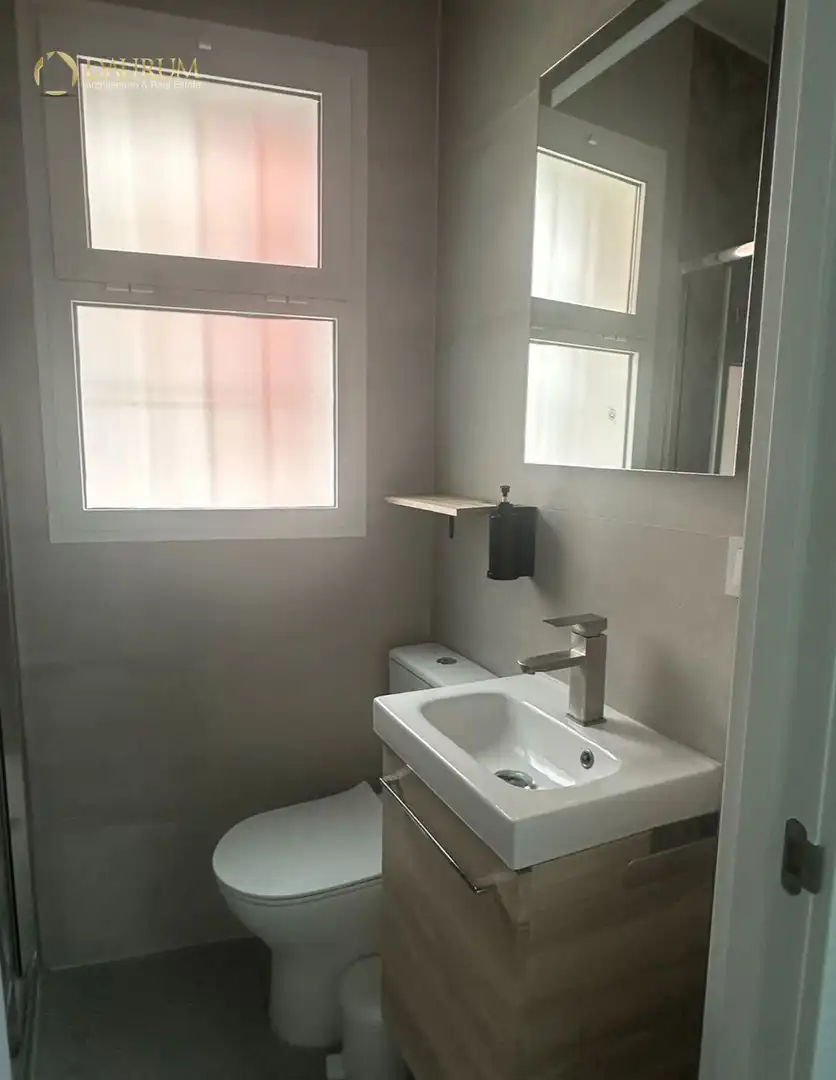 Bany de Casa o xalet en venda en Utrera amb Aire condicionat, Calefacció i Terrassa