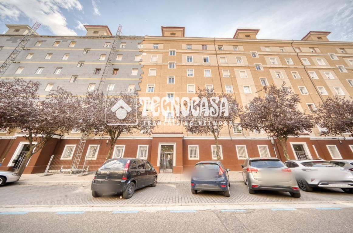 Vista exterior de Piso en venta en Valladolid Capital con Calefacción