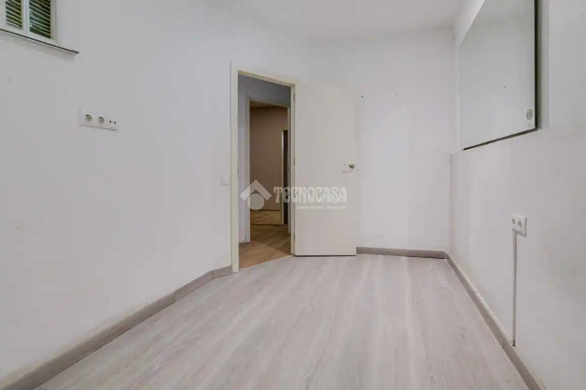Schlafzimmer von Geschaftsraum zum Verkauf in L'Hospitalet de Llobregat