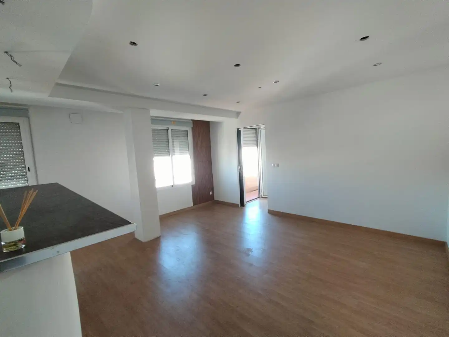 Sala de estar de Piso en venta en Elda con Balcón y Alarma