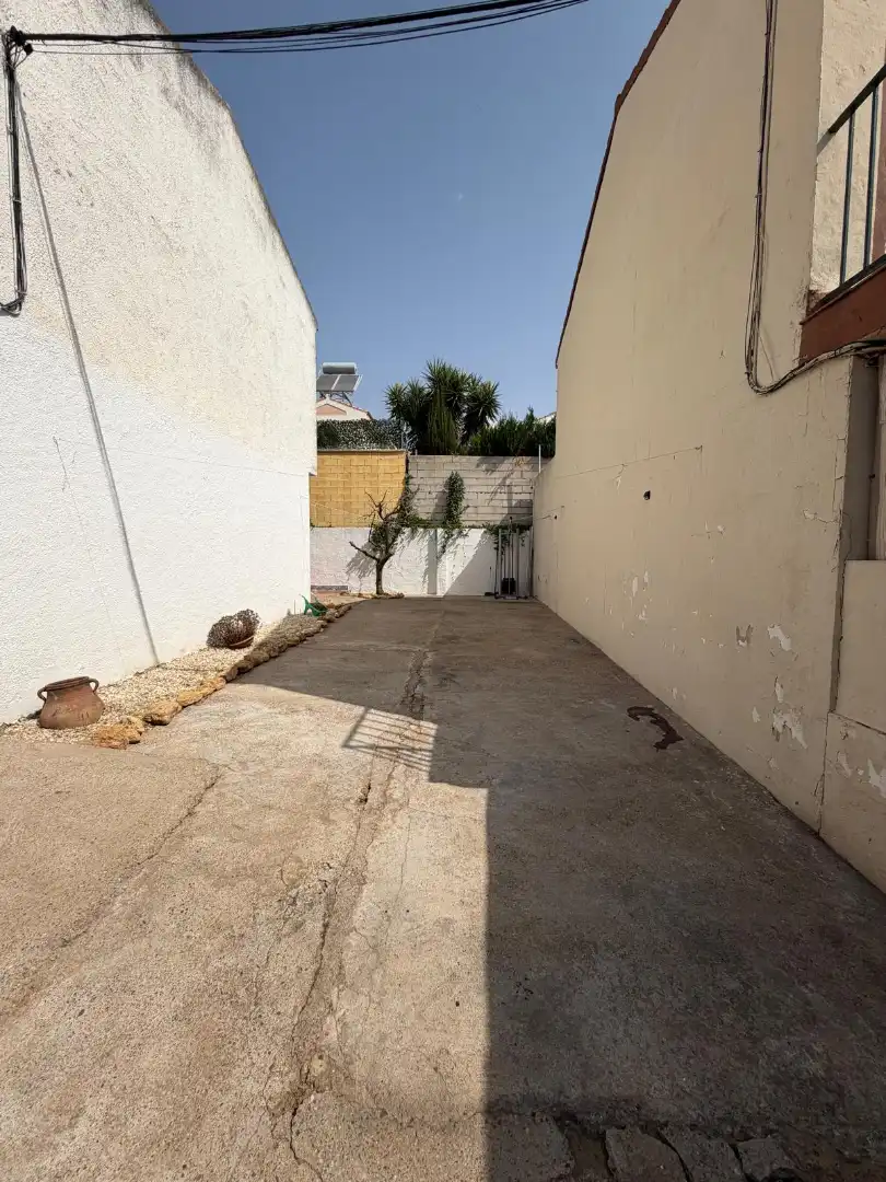 Casa adosada en venda en Mairena del Aljarafe amb Piscina comunitària
