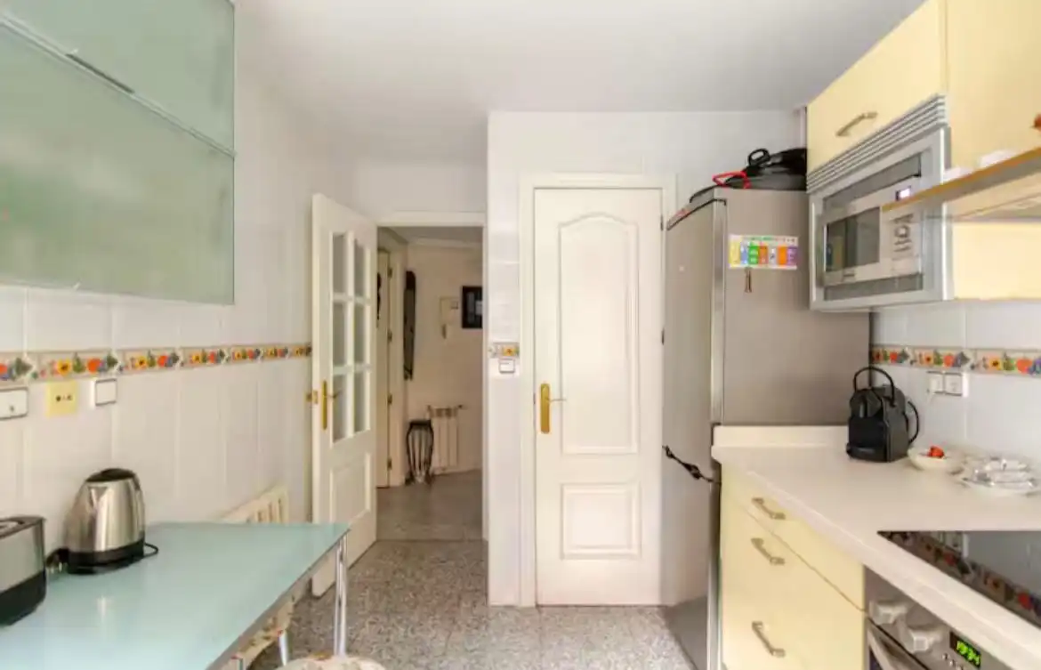 Cuina de Pis en venda en Córdoba amb Aire condicionat, Jardí privat i Terrassa