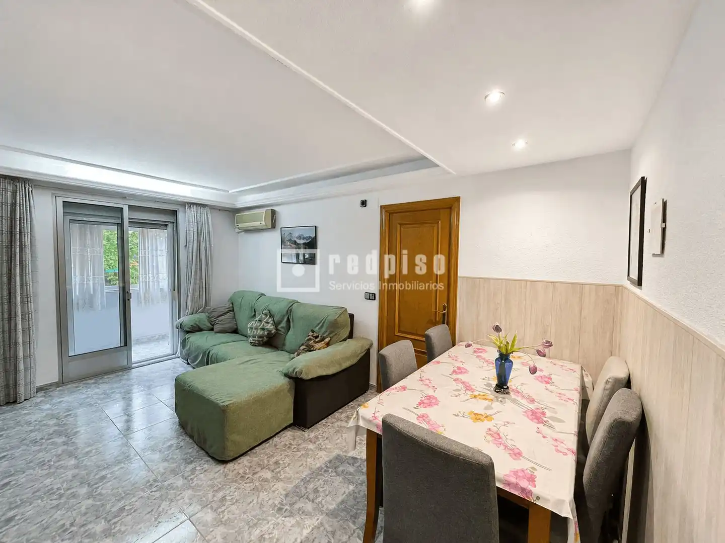 Sala de estar de Piso en venta en San Fernando de Henares con Aire acondicionado, Calefacción y Terraza