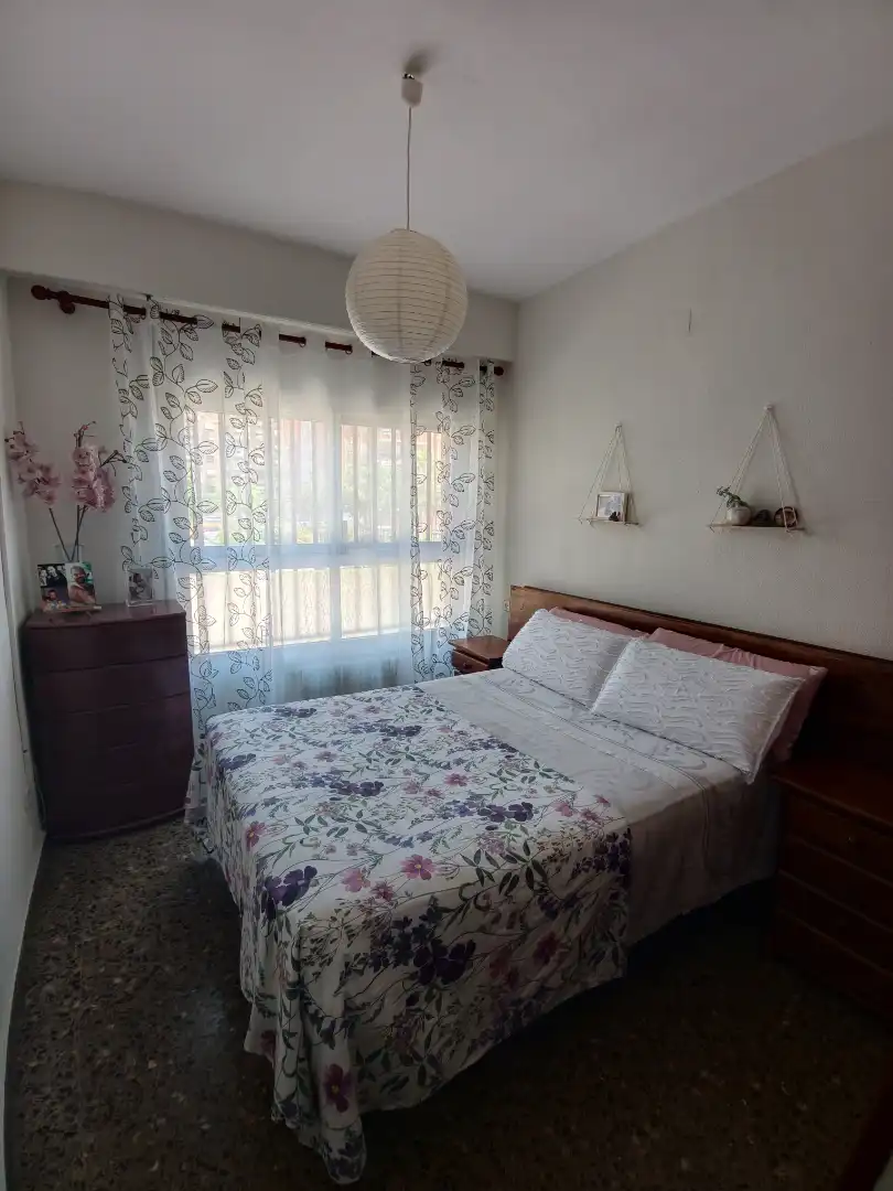 Habitación de Piso en venta en Valencia con Aire acondicionado, Calefacción y Horno