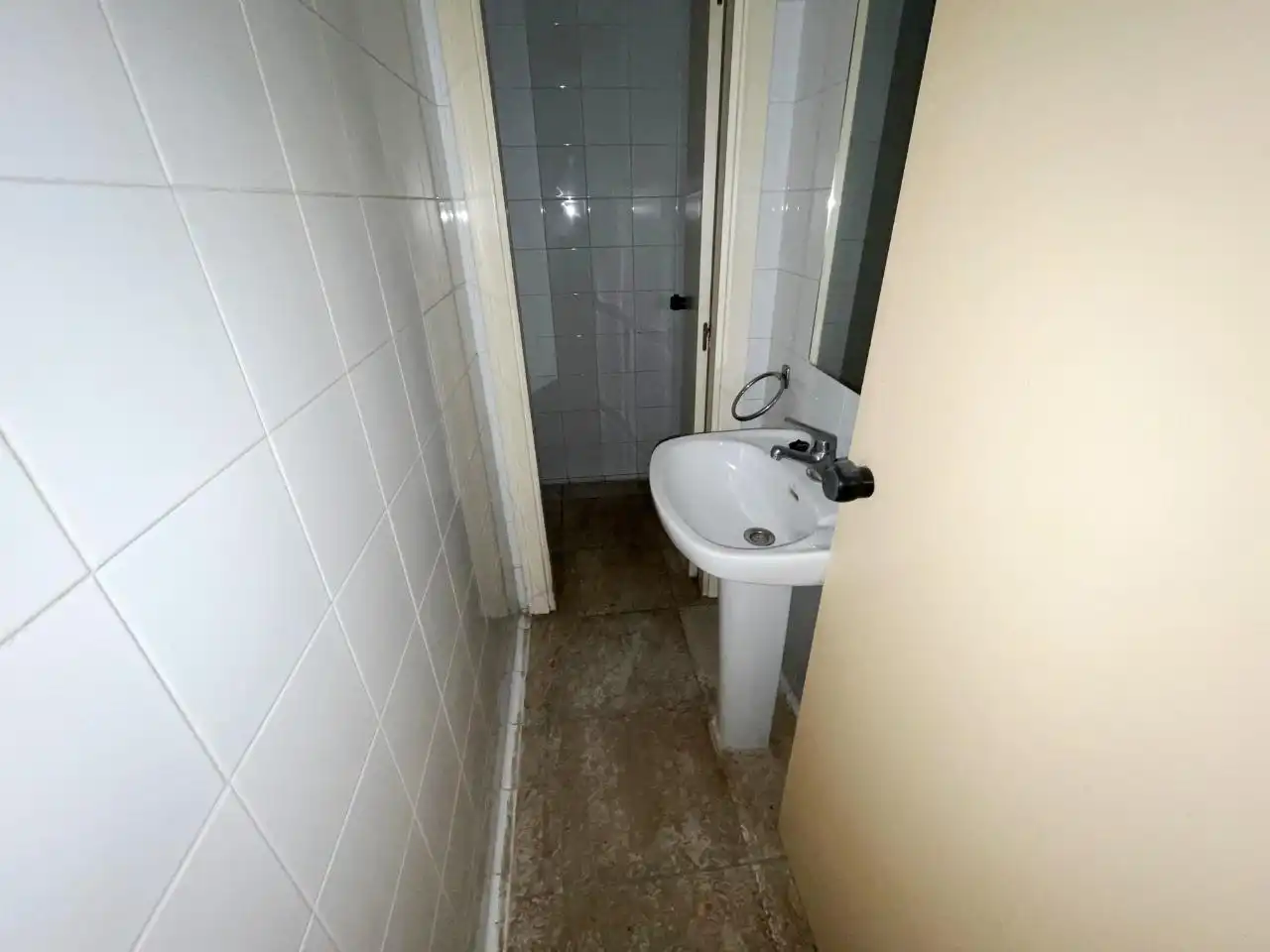Gewerbefläche zum Verkauf in Los Isunza Kalea 3, imagen 9