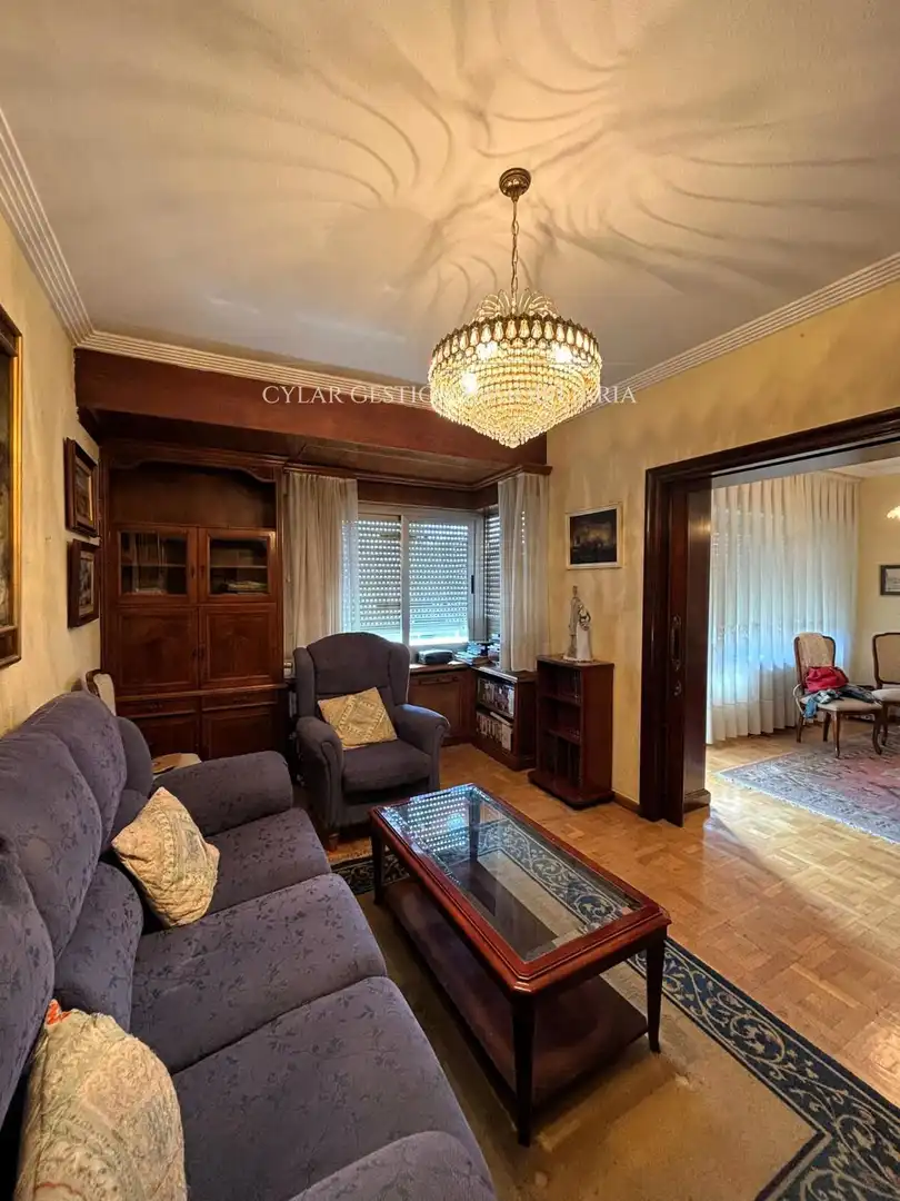 Sala d'estar de Pis en venda en Salamanca amb Calefacció, Terrassa i Moblat