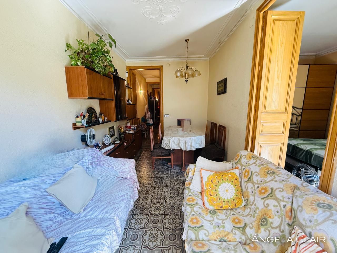 Sala d'estar de Pis en venda en  Barcelona Capital amb Calefacció, Traster i Balcó