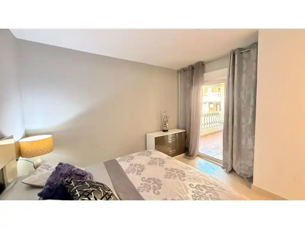Bedroom of Apartments for sale in Torrevieja  with Air Conditioner, Swimming Pool and Furnished
