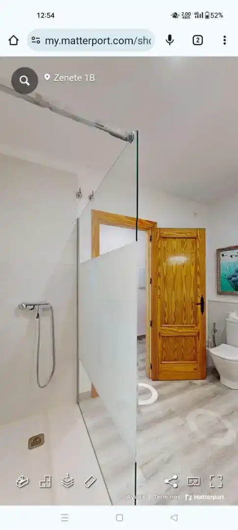 Bany de Casa o xalet en venda en  Granada Capital amb Aire condicionat i Balcó