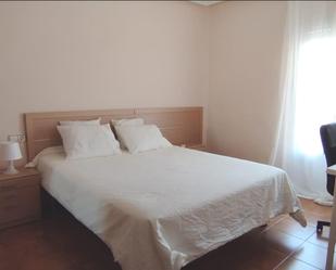 Bedroom of Flat to share in Elda  with Air Conditioner, Heating and Terrace