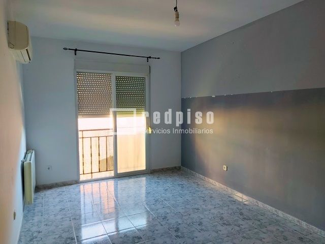 Bedroom of Flat for sale in Yuncos  with Air Conditioner, Heating and Terrace