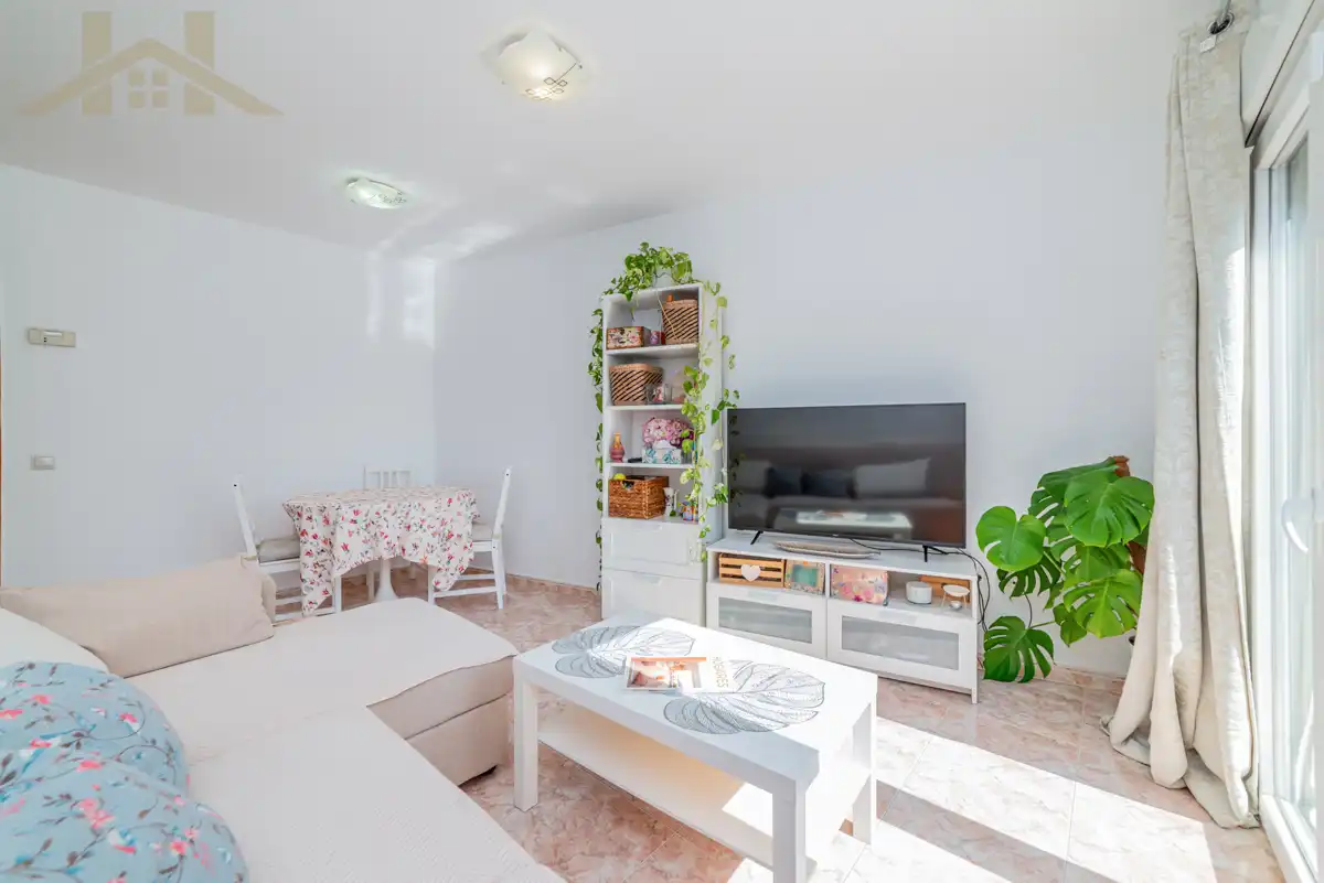 Wohnzimmer von Dachboden zum Verkauf in Ciempozuelos mit Klimaanlage, Heizung und Terrasse