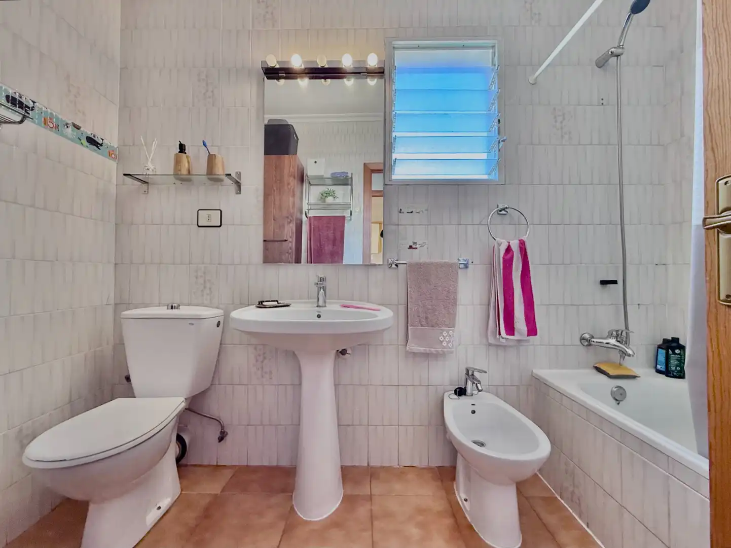 Bany de Casa o xalet en venda en San Pedro del Pinatar amb Aire condicionat, Jardí privat i Terrassa