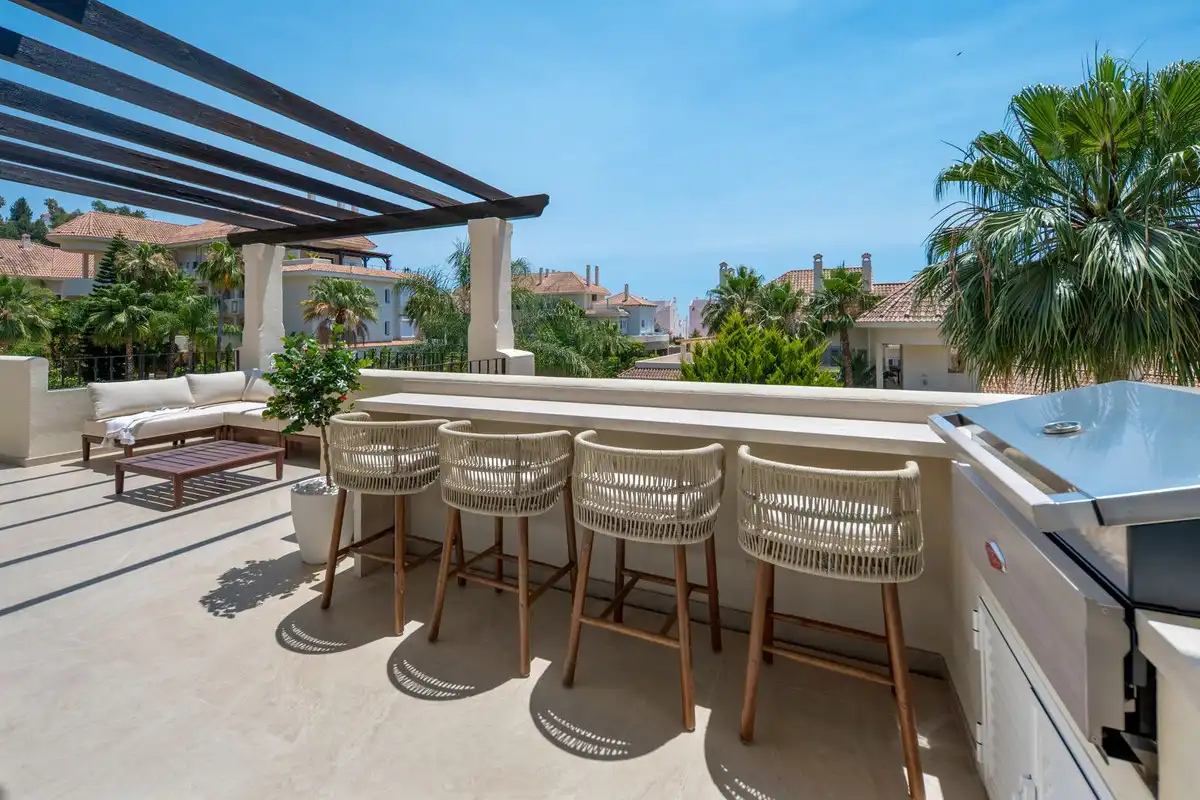 Duplex with pool for sale in Nueva Andalucía, imagen 36