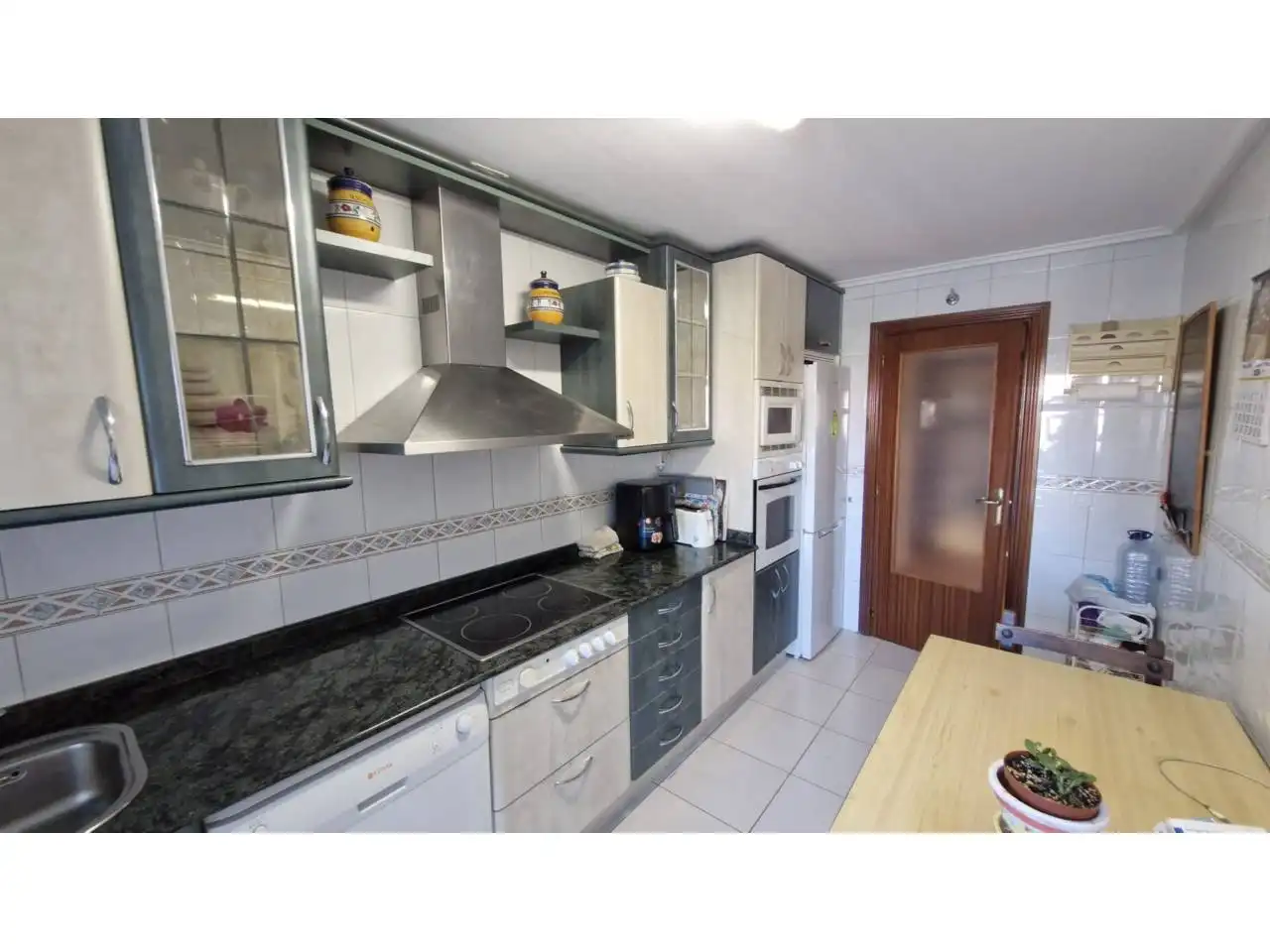 Kitchen of Flat for sale in Lardero  with Heating, Parquet flooring and Terrace