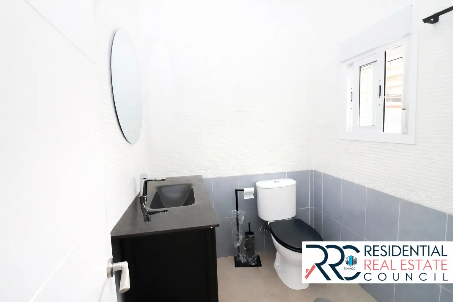 Baño de Piso en venta en Huelva