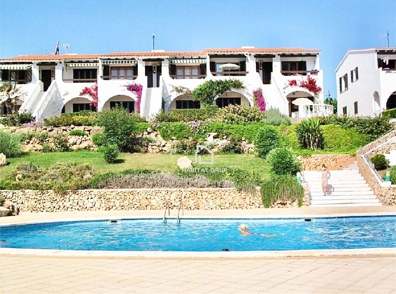 Piscina de Pis en venda en Es Mercadal amb Calefacció, Jardí privat i Terrassa