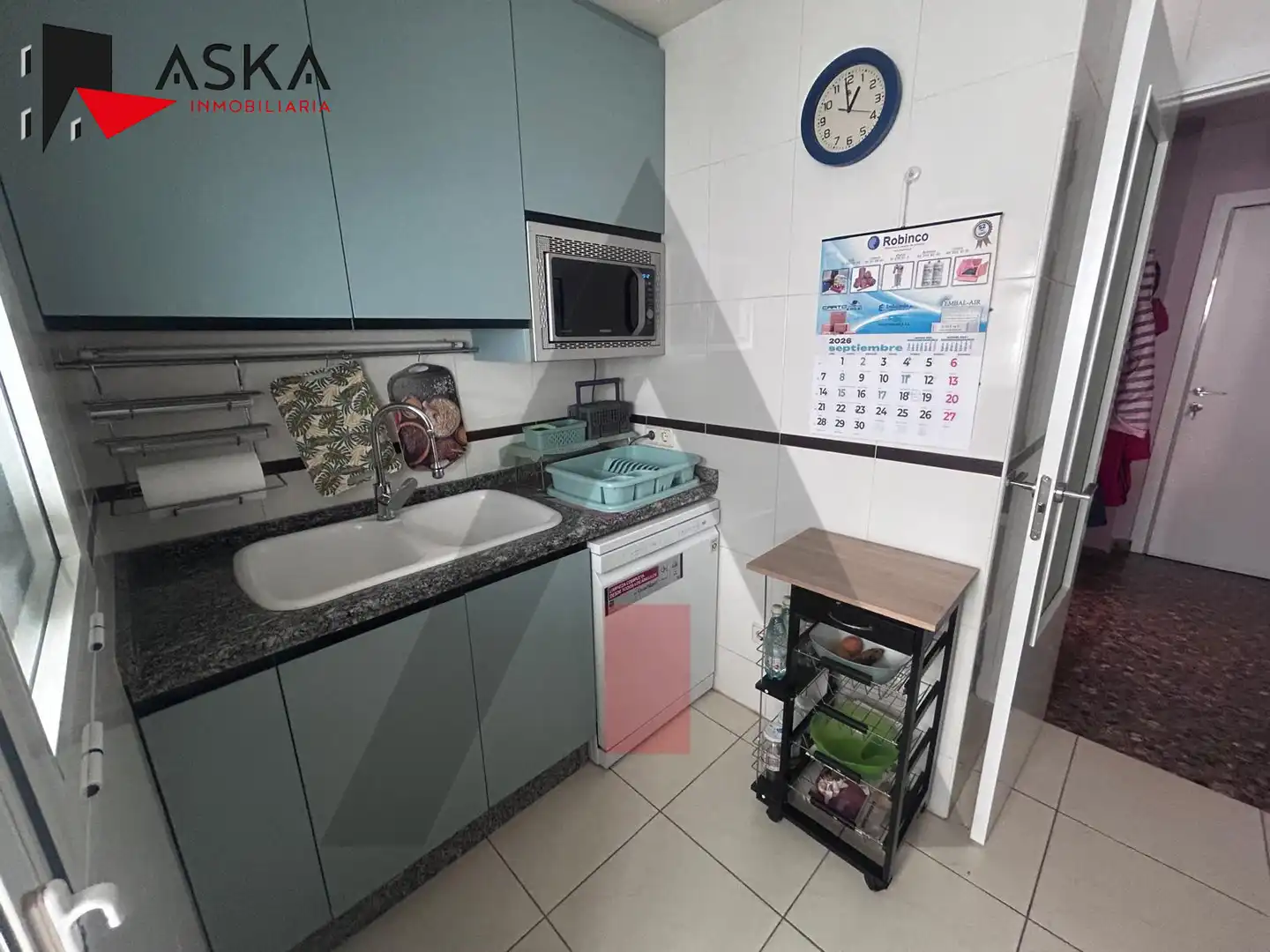 Kitchen of Flat for sale in Alfafar  with Air Conditioner and Storage room