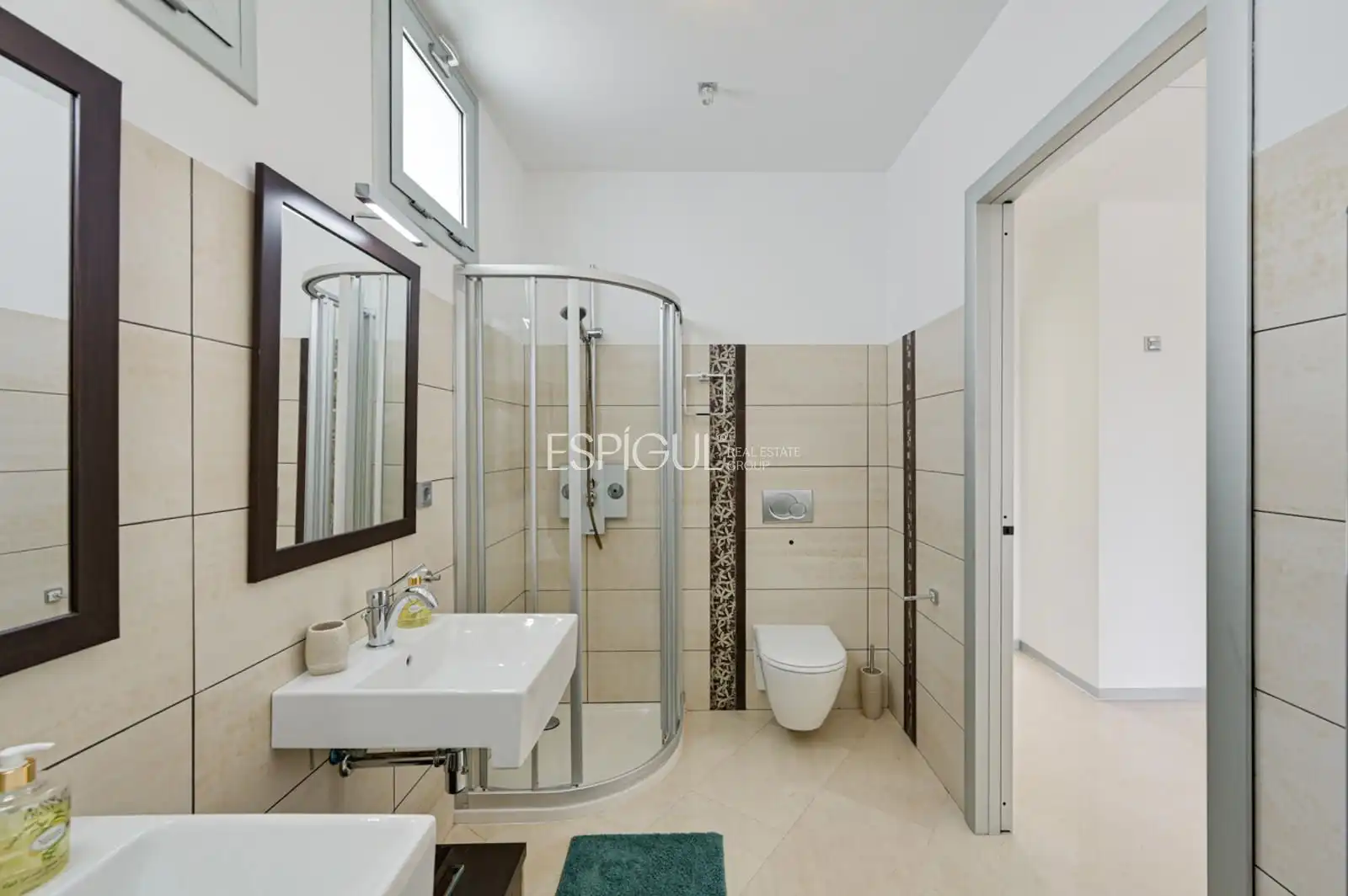 Badezimmer von Haus oder Chalet zur Miete in Cabrils mit Klimaanlage, Heizung und Privatgarten