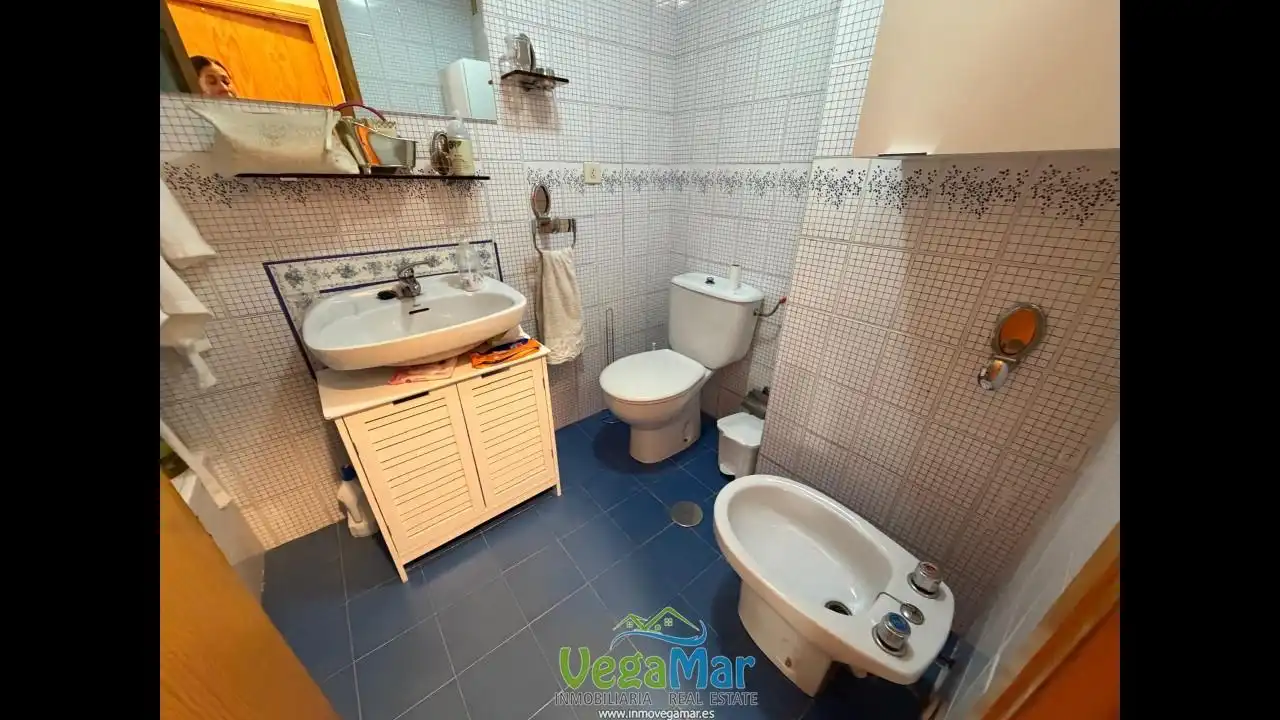 Flat for rent in Avenida Amelia Sánchez de Alcázar, Almuñecar Centro
