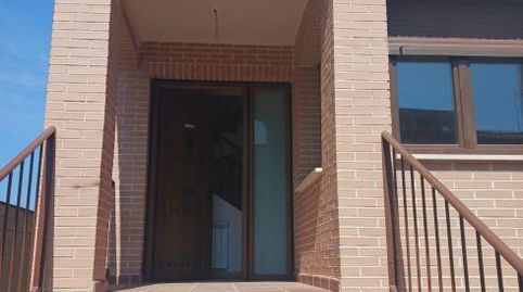 Foto 3 von Einfamilien-Reihenhaus zum Verkauf in Calle Madroño, Villaluenga de la Sagra, Toledo