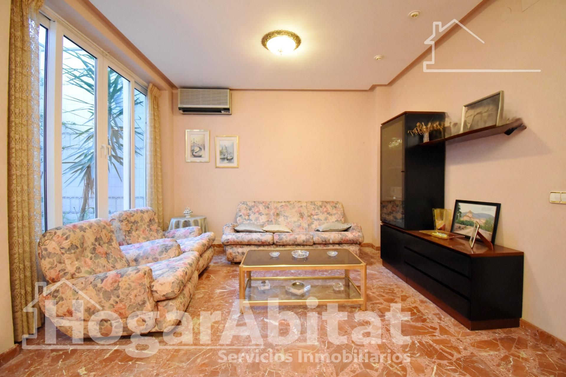 Living room of House or chalet for sale in Benifairó de la Valldigna  with Air Conditioner, Heating and Terrace