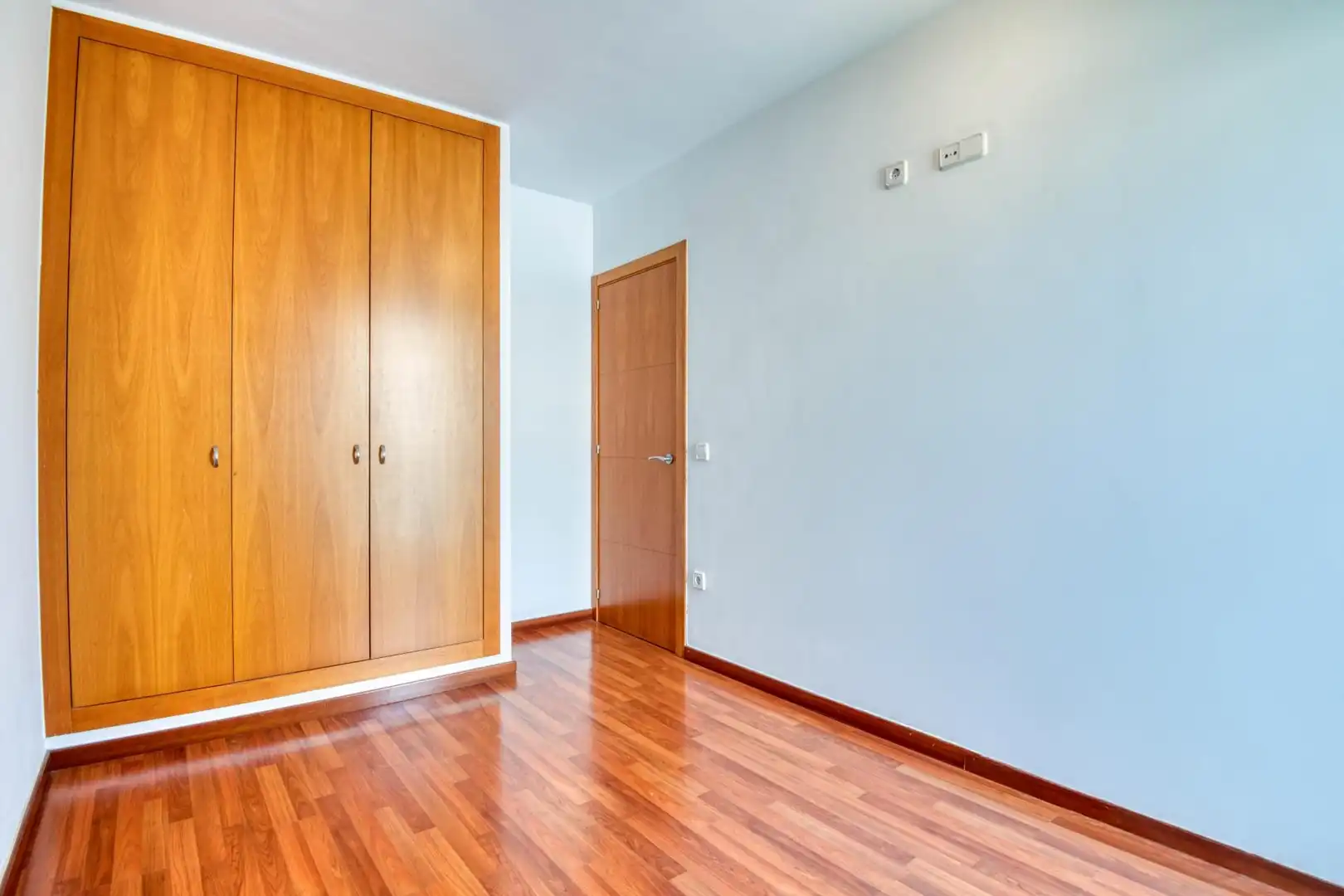 Casa aparellada amb terrassa en venda a Vilartagues - Tueda de Dalt, imagen 7