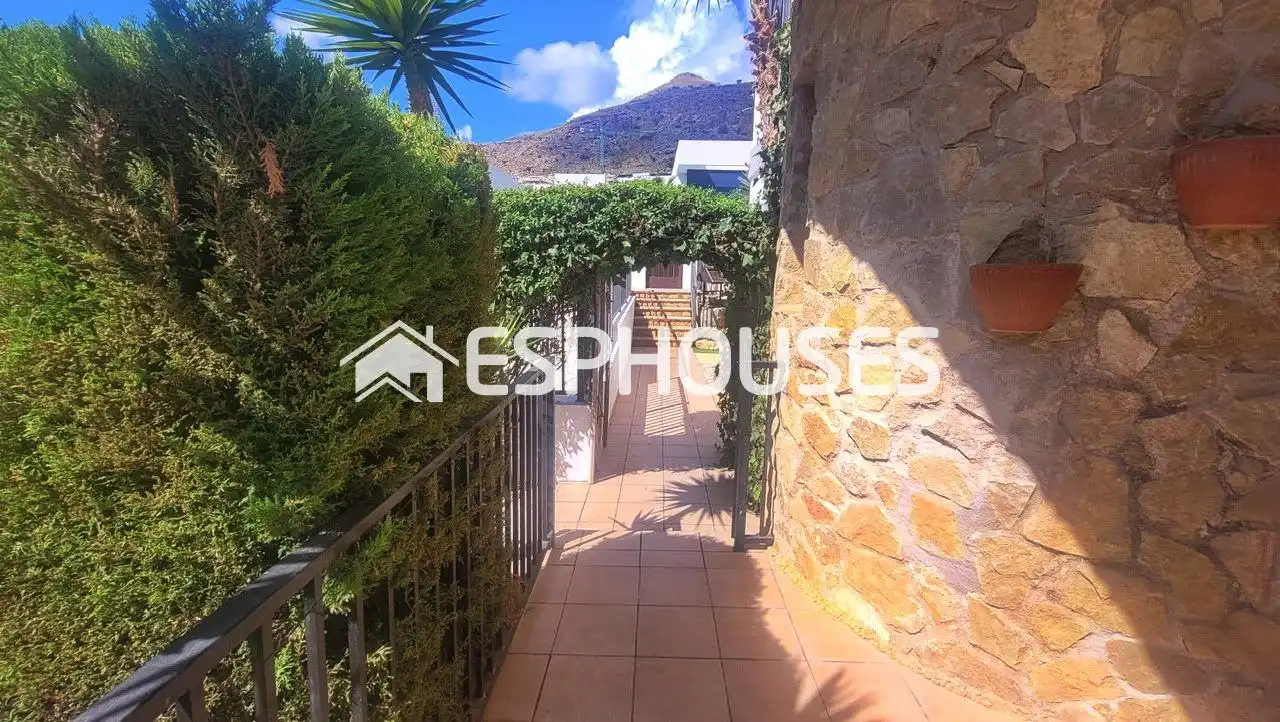 Exterior view of Houses for sale in Finestrat  with Storage room, Swimming Pool and Balcony