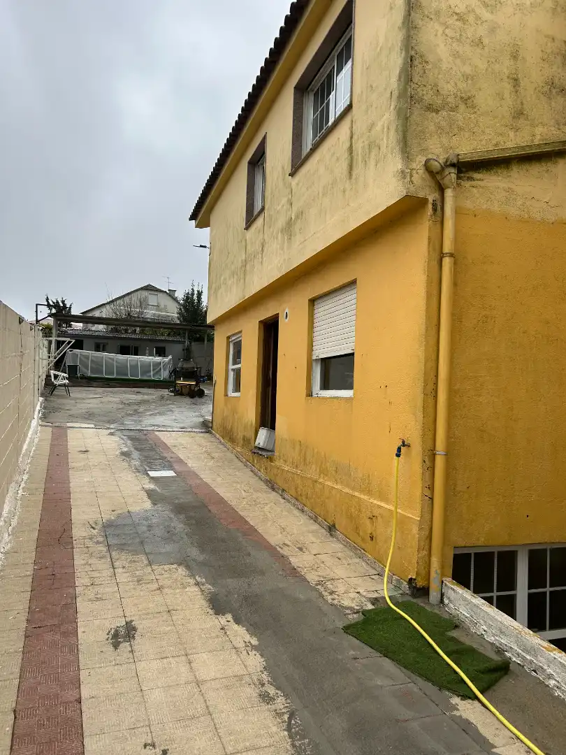 Vista exterior de Casa o chalet en venta en Vigo  con Amueblado