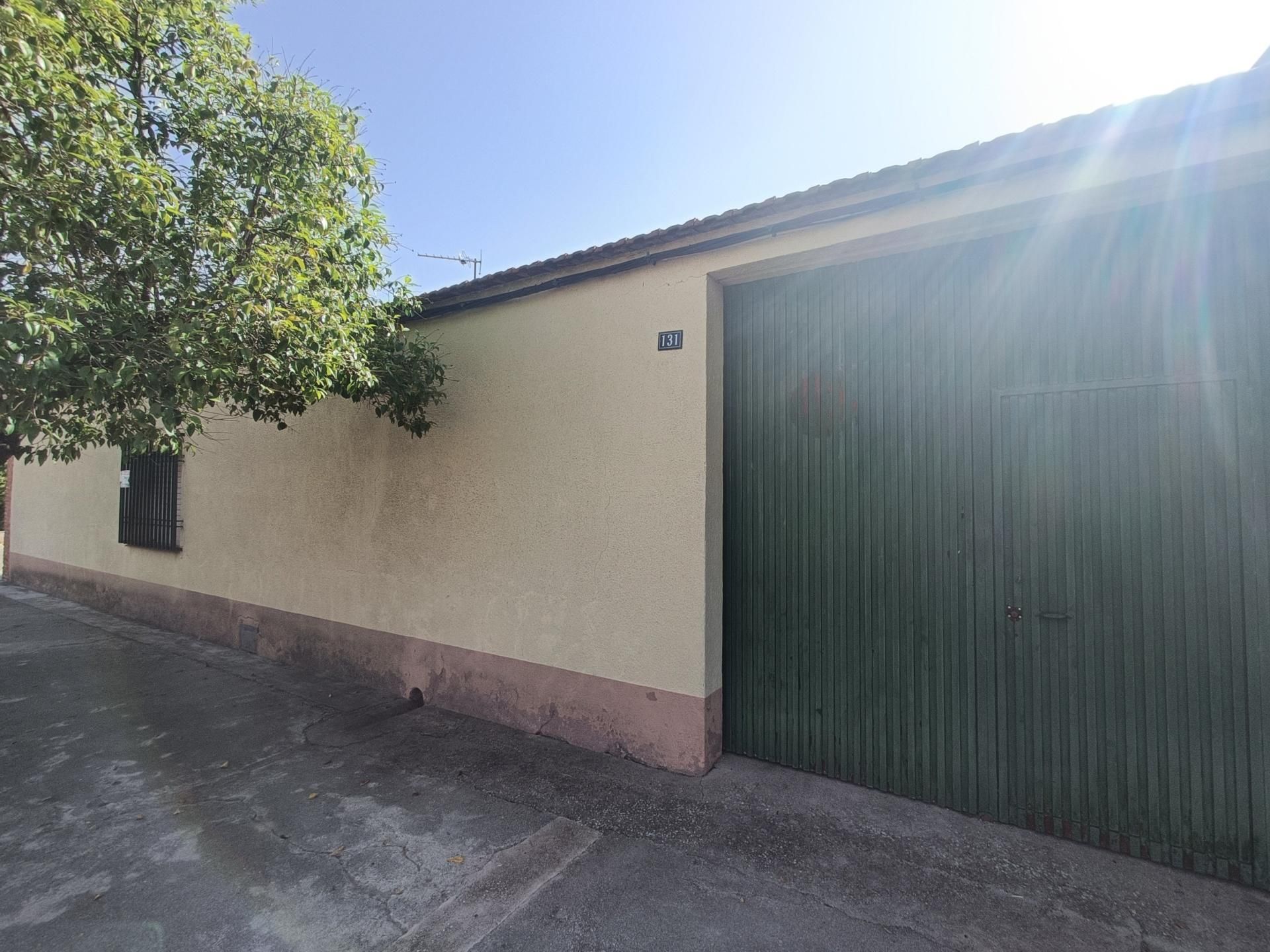 Exterior view of Single-family semi-detached for sale in Villarta de San Juan  with Heating