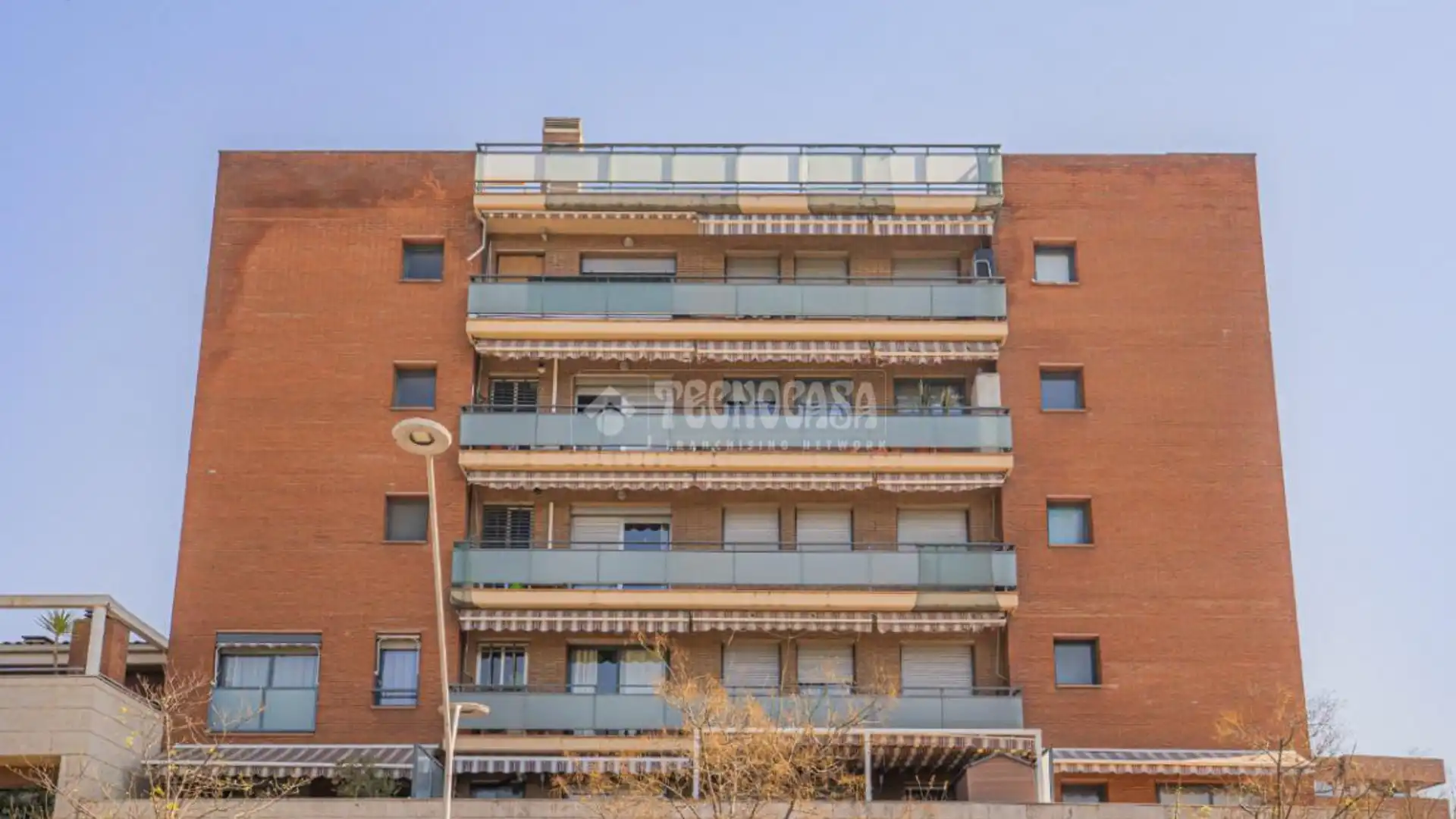 Vista exterior de Piso en venta en Sant Feliu de Llobregat con Calefacción y Balcón