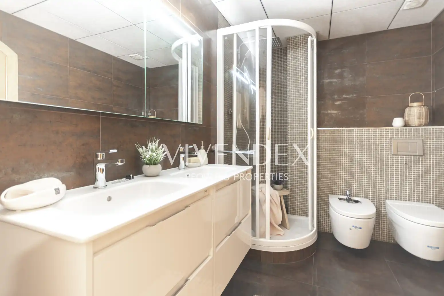 Baño de Ático en venta en Reus con Aire acondicionado, Calefacción y Terraza