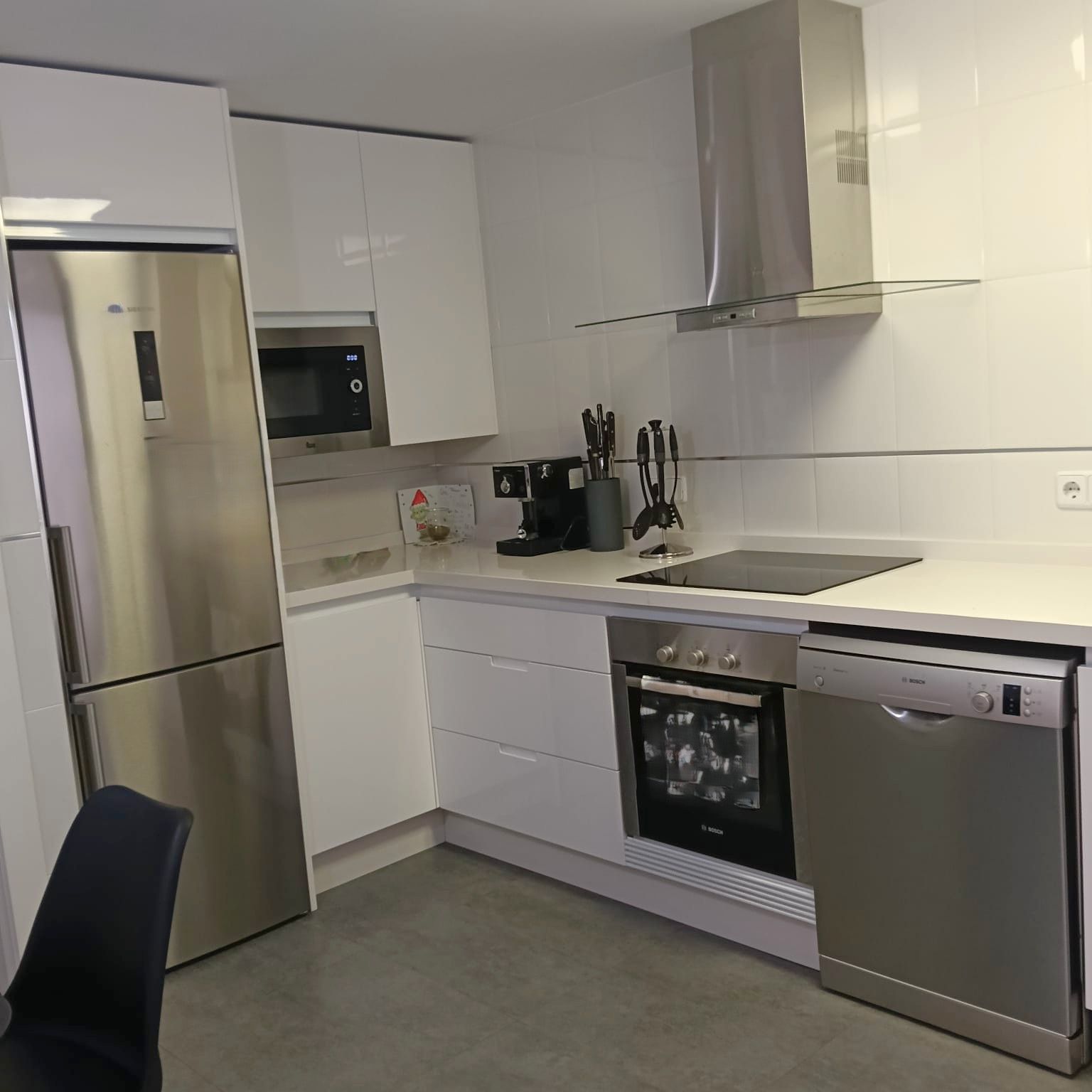 Cocina de Piso de alquiler en  Murcia Capital con Aire acondicionado, Calefacción y Amueblado