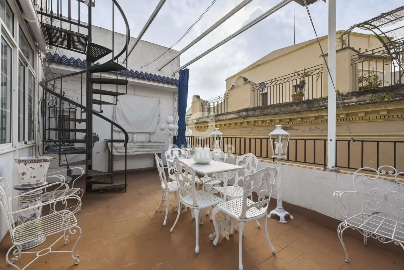 Terraza de Piso en venta en Sevilla con Calefacción y Balcón