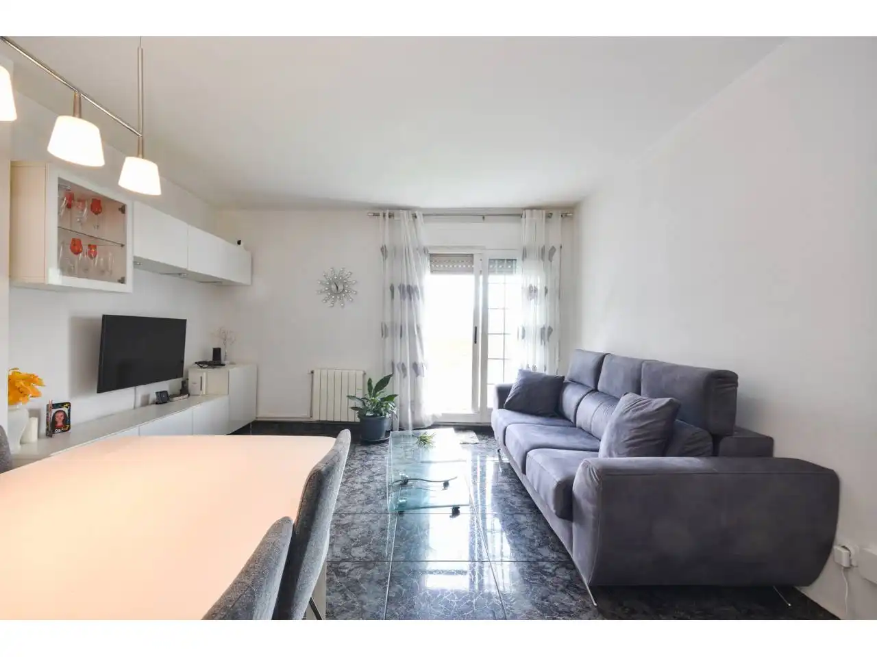 Sala de estar de Piso en venta en Montcada i Reixac con Calefacción y Terraza
